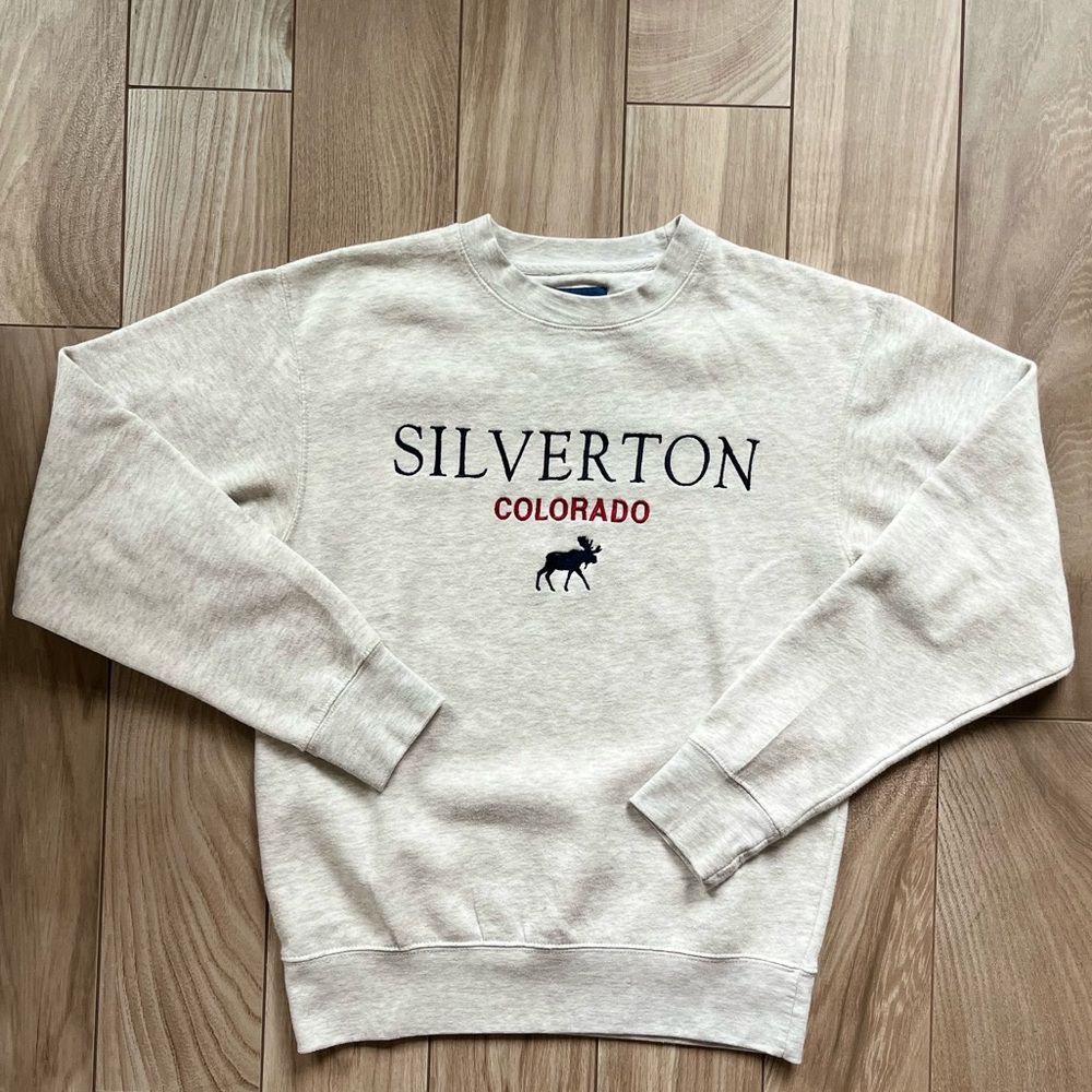 NWOT - Colorado Embroidered Crewneck (S)